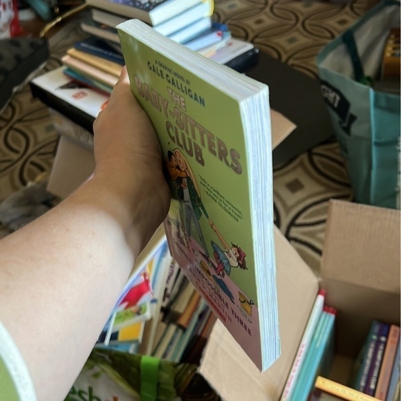 THE Baby-Sitters Club 5 - Dawn and the Impossible Three (paperback) EUC - Picture 5 of 8